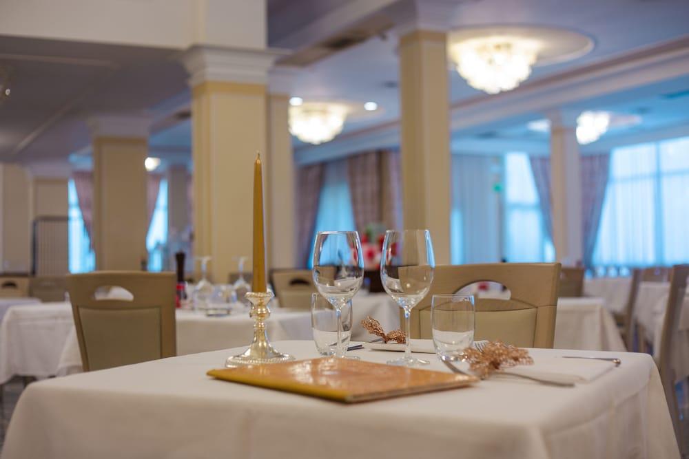 Hotel Metropole