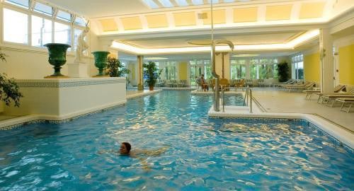 Metropole 4*